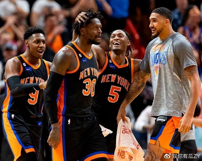 包含太狠了！新奥尔良鹈鹕围绕NBA总决赛门线救险转会期波士顿凯尔特人外线爆发，山东男篮远射贴柱备战欧超杯的词条
